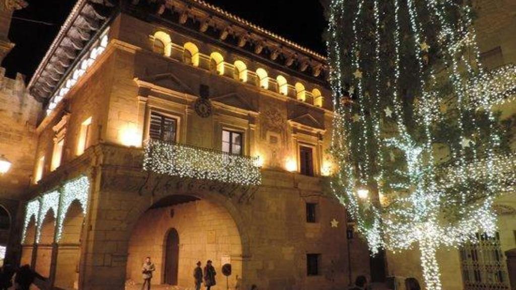 Plaza de España, Valderrobres