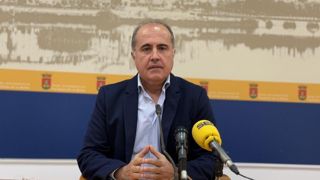 Portavoz del equipo de Gobierno, Jesús García-Barroso, en rueda de prensa.