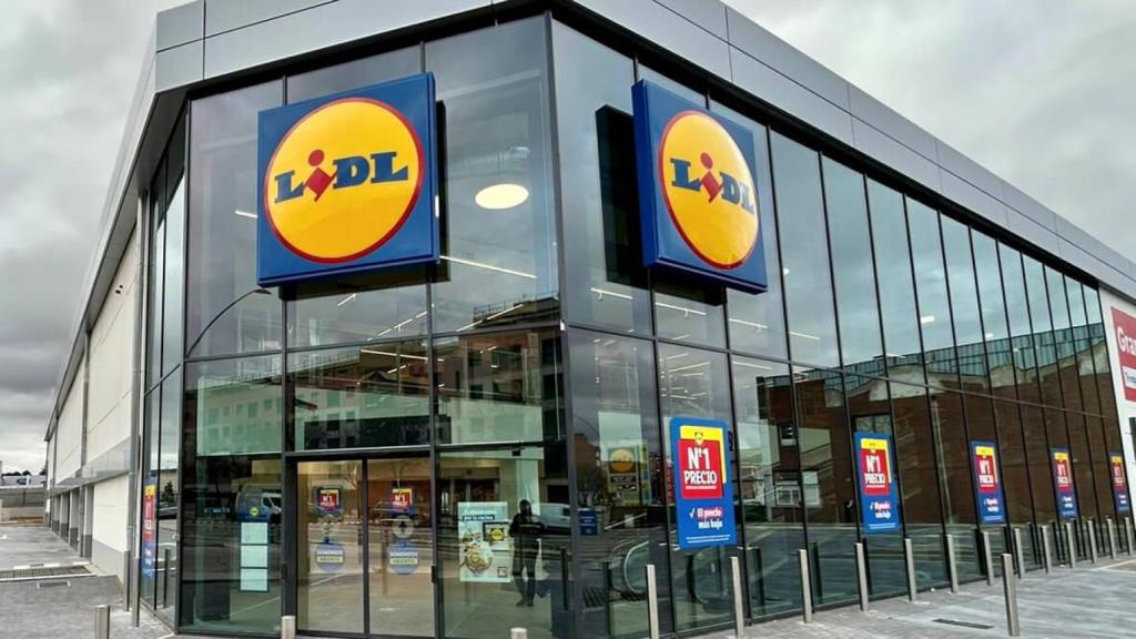 Fachada de Lidl.