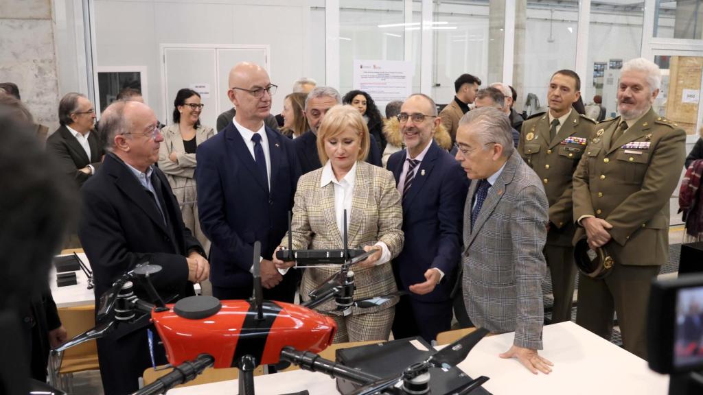 Leticia García participa en la inauguración en Castilla y León del primer laboratorio universitario de drones de España