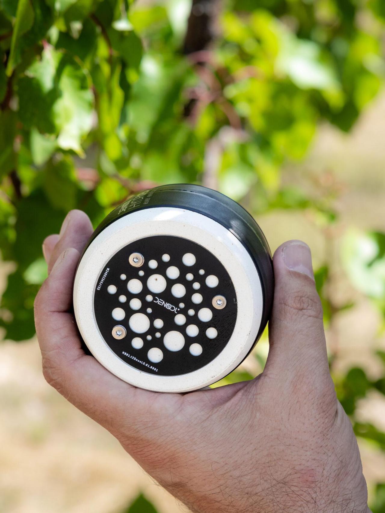 Sensor IoT para medir las condiciones del suelo.