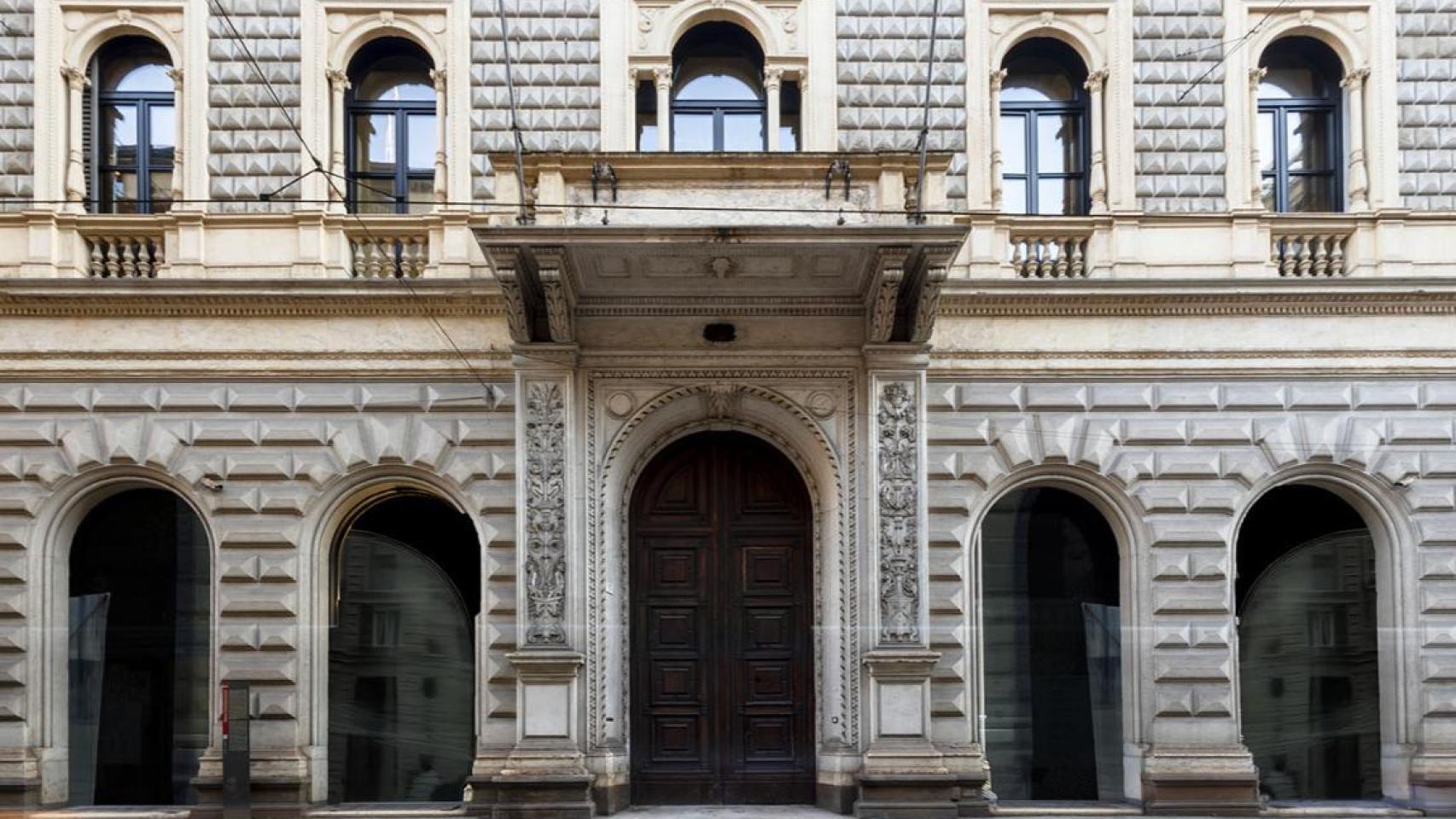 Fachada del Palazzo Turati donde se ubica el Istituto Marangoni de Milán.