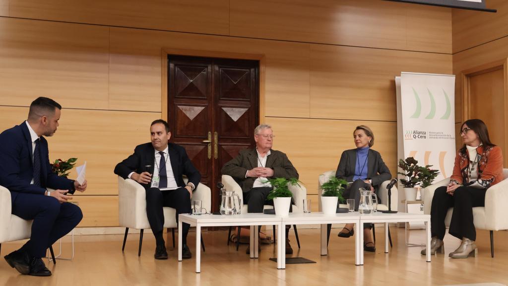 José María Camarero, Óscar Barrero, David Robinson, Marta Castro e Irina Celades.