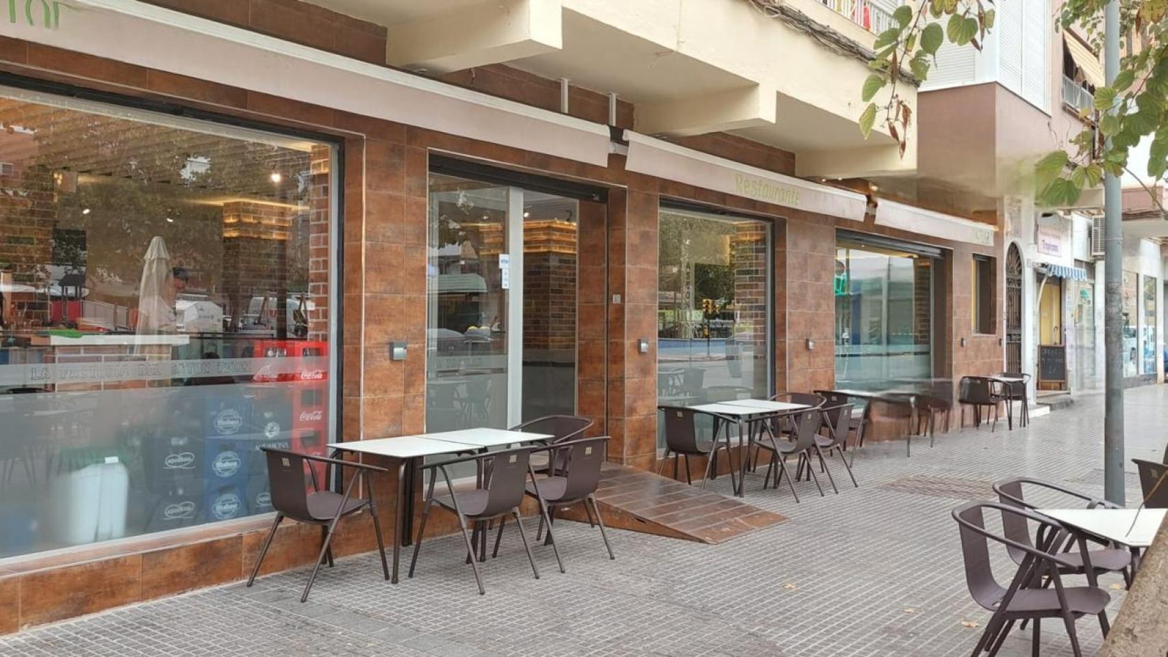 Imagen del local de Los Clarines donde abrirá el nuevo Telepizza.