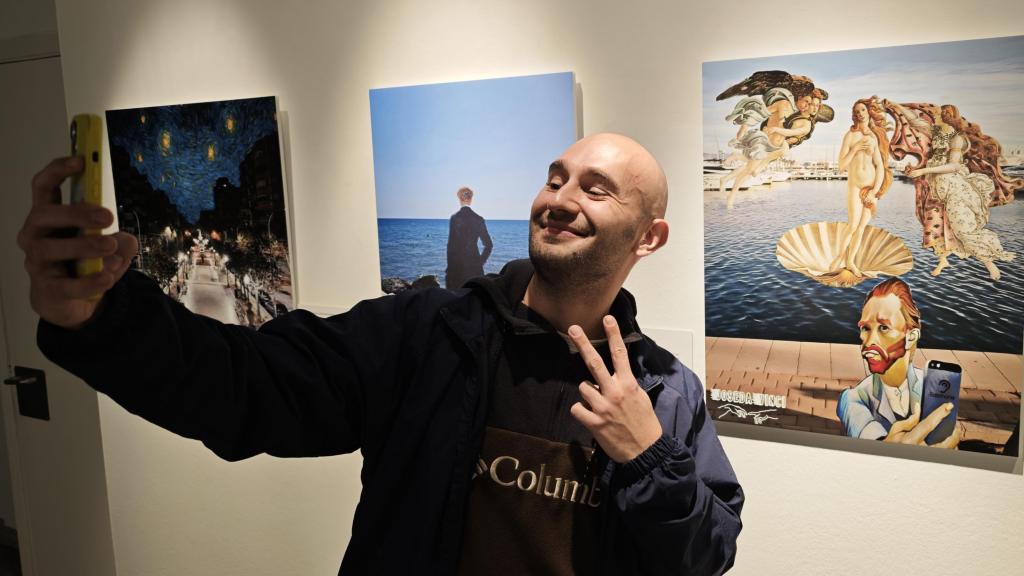 Joseda Vinci en la sala del Centro Municipal de las Artes.