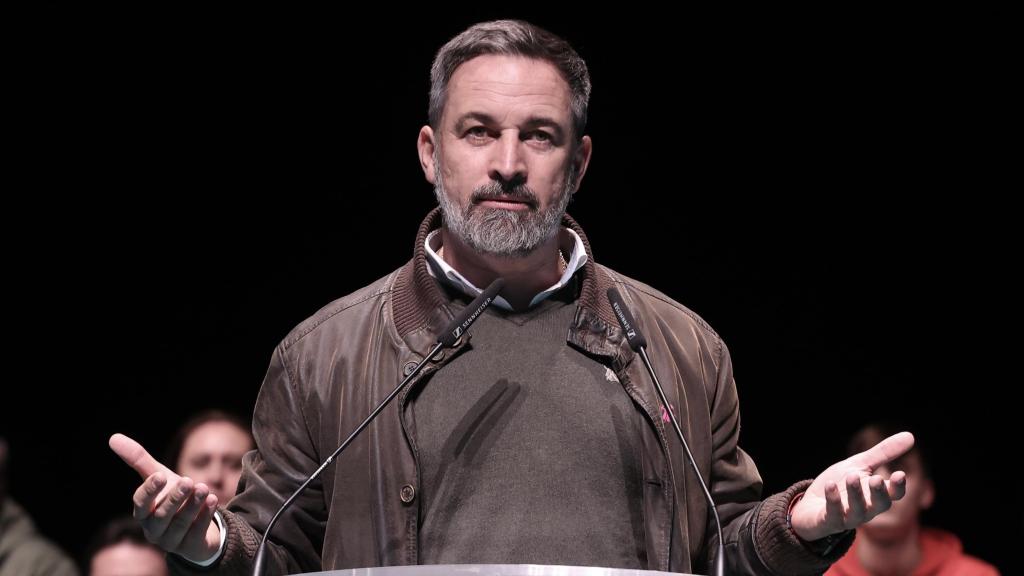 Santiago Abascal, este martes, en la clausura del mitin de Vox en Villanueva de la Serena (Badajoz).