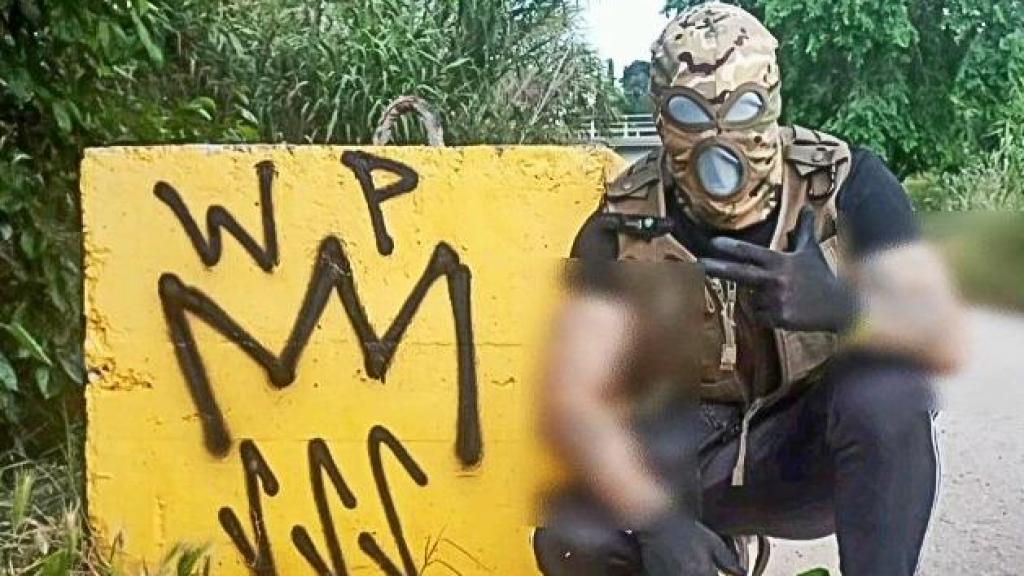 Uno de los integrantes de 'The Base'.