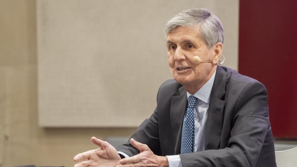 Pedro González-Trevijano, durante su conferencia.