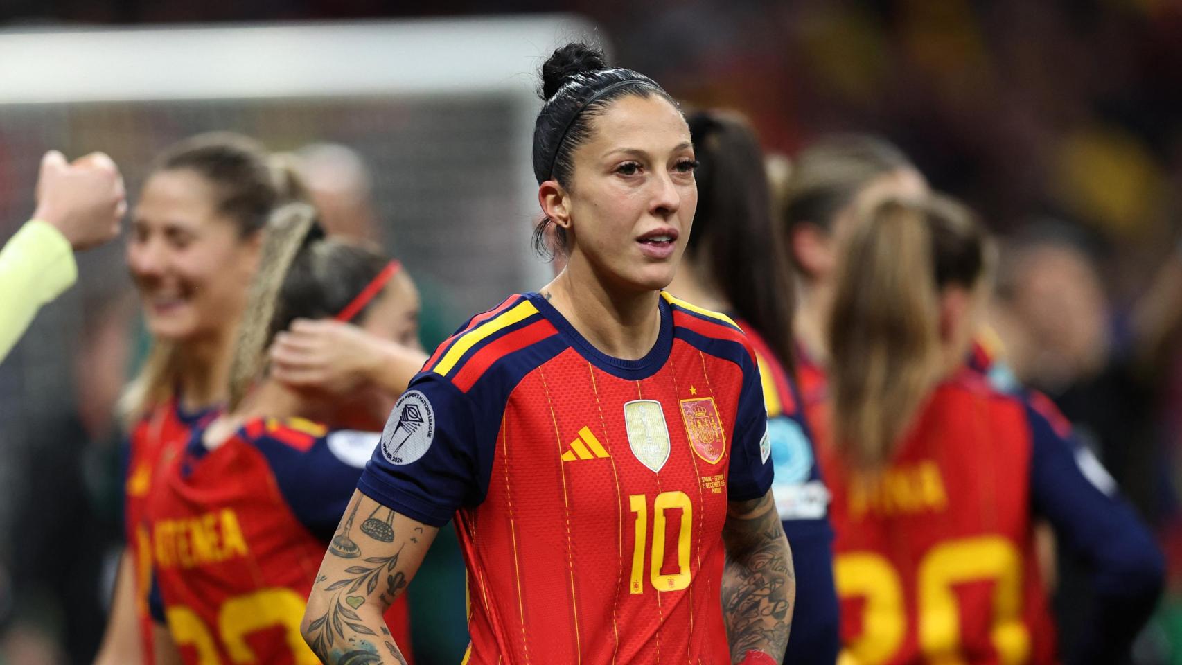 Jennifer Hermoso, emocionada en la celebración de la Nations League femenina 2025