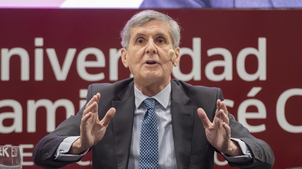 Pedro González-Trevijano, presidente emérito del Tribunal Constitucional, en el ciclo de conferencias 'La libertad en el siglo XXI'.