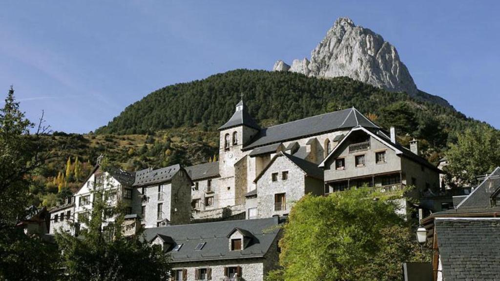 Iglesia de Nuestra Señora de la Asunción, en Sallent de Gállego