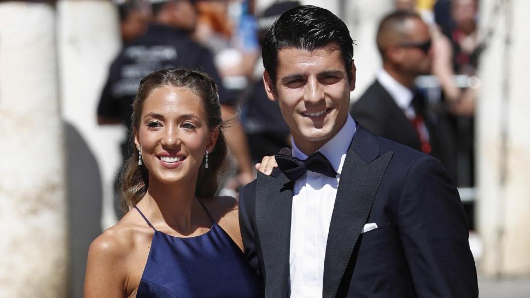 Alice Campello y Álvaro Morata en la boda de Sergio Ramos y Pilar Rubio.