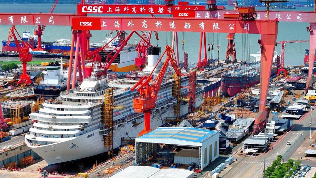 El Adora Flora City en los astilleros de CSSC