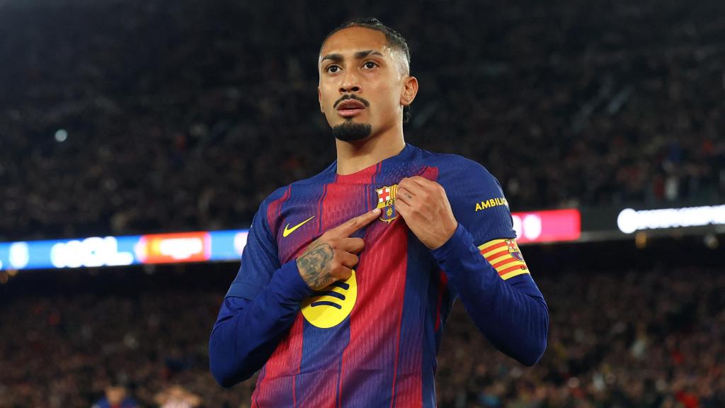 Raphinha celebra su gol contra el Atlético de Madrid.