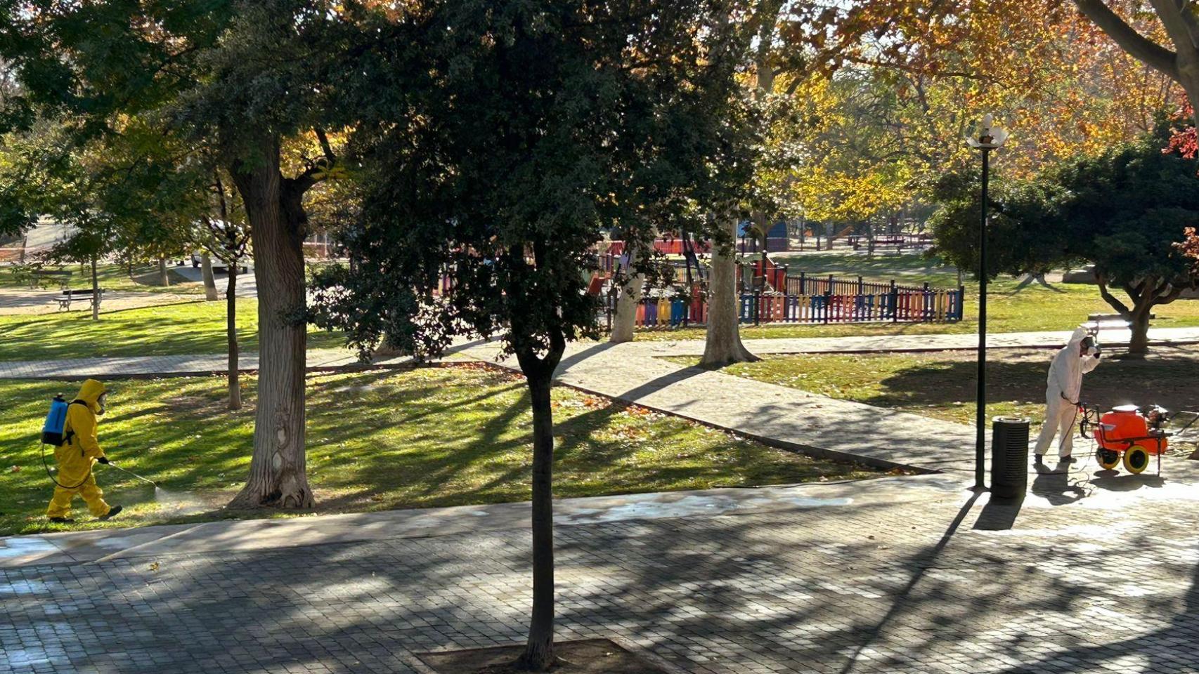 Desinfección en el parque Bruil.