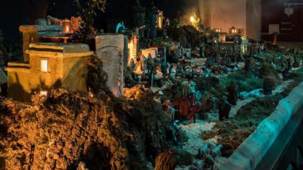 El Belén tradicional de San Fiz de Solovio ya se puede visitar en la capital compostelana