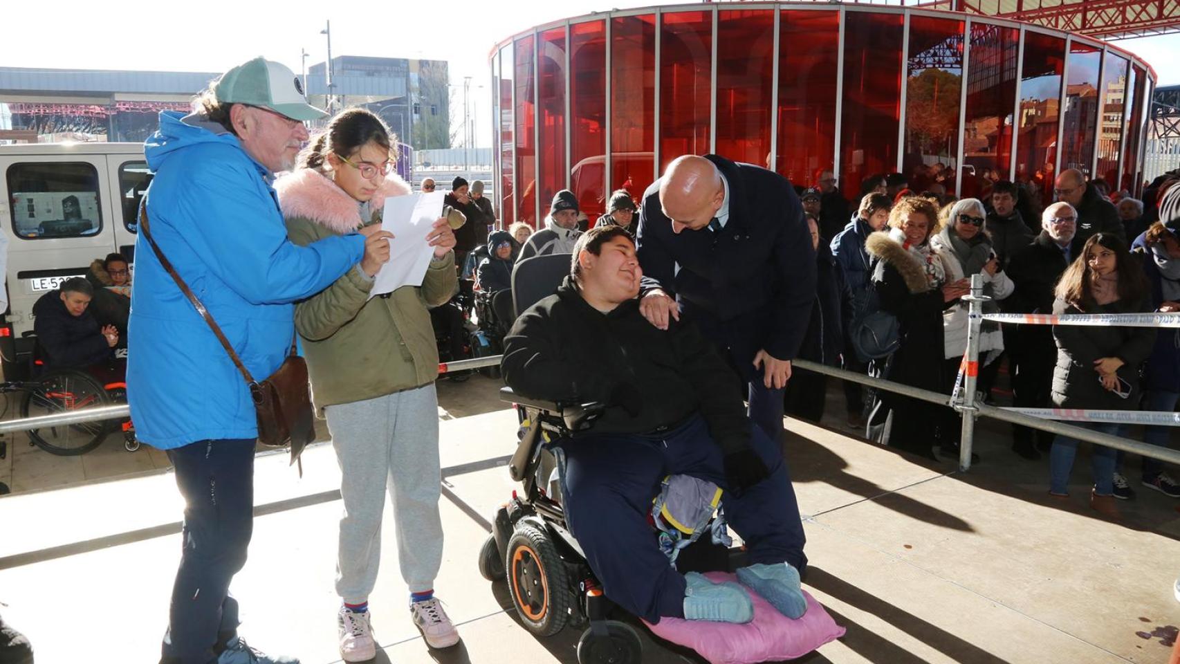 El alcalde de León, José Antonio Diez, en la conmemoracion del Día de la Discapacidad, este miércoles