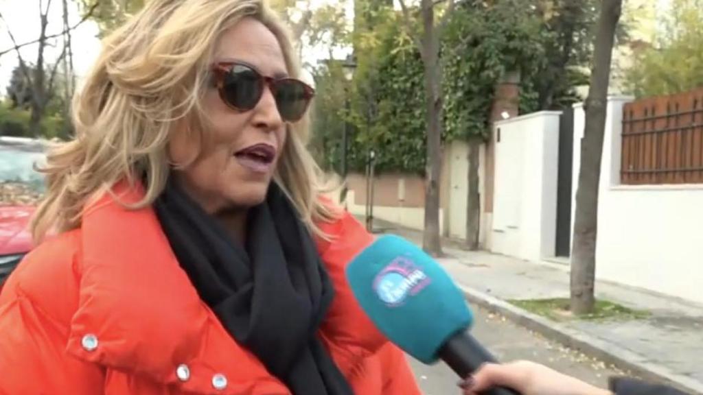 Lydia Lozano atiende a 'El tiempo justo'