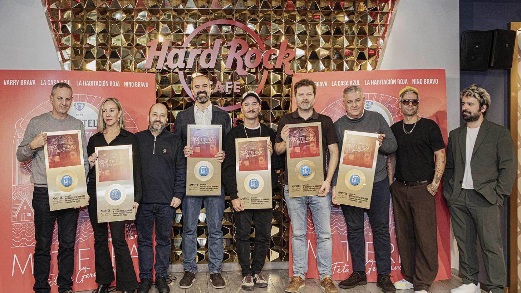 Amstel reinterpreta una canción de Nino Bravo y logra un Disco de Oro.