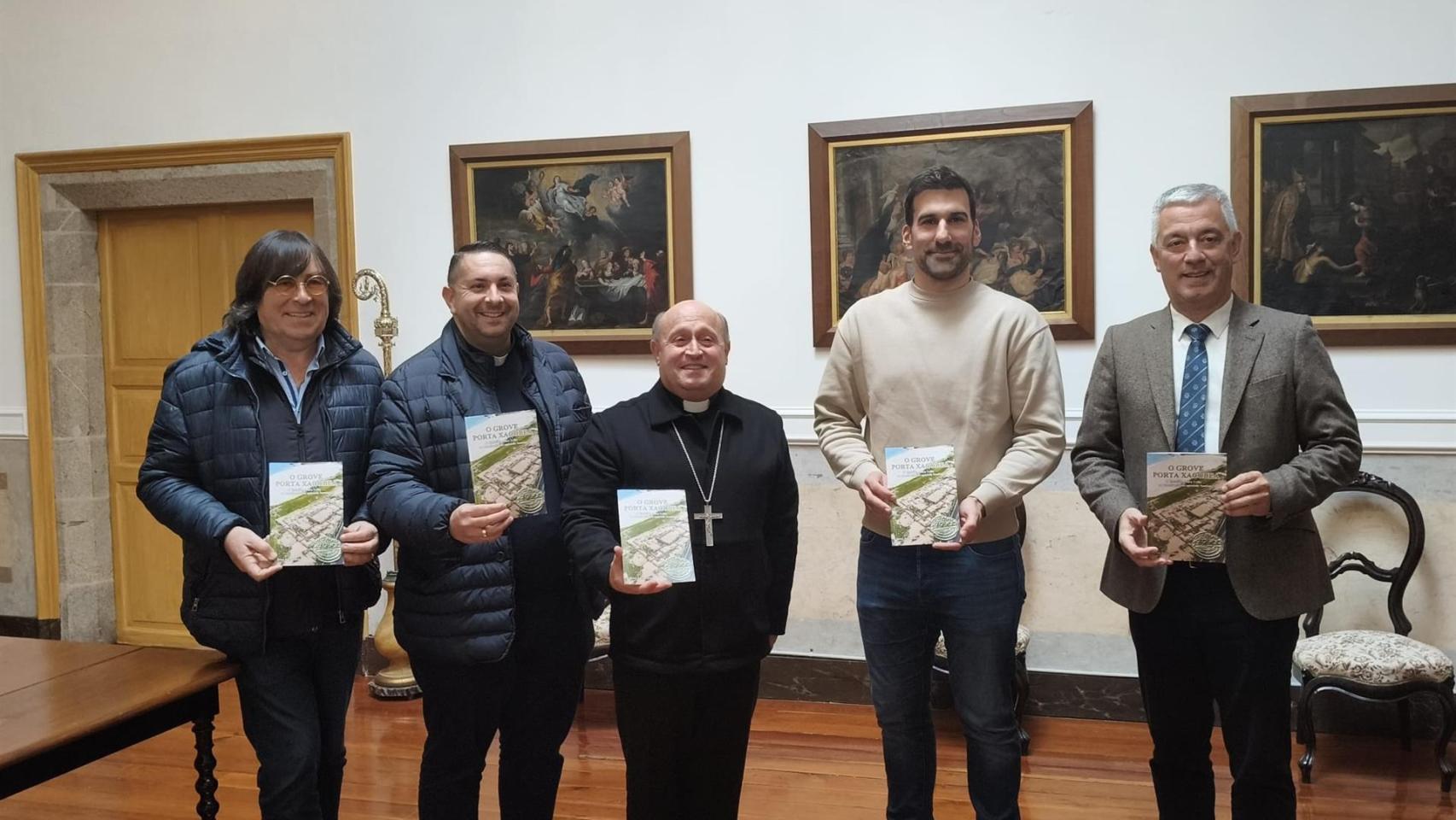 Un experto reivindica la importancia de O Grove en la Ruta Xacobea a los 40 años del hallazgo de la moneda del apóstol