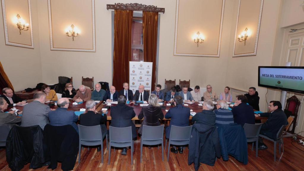 Reunión de la Mesa Municipal del Soterramiento en Valladolid