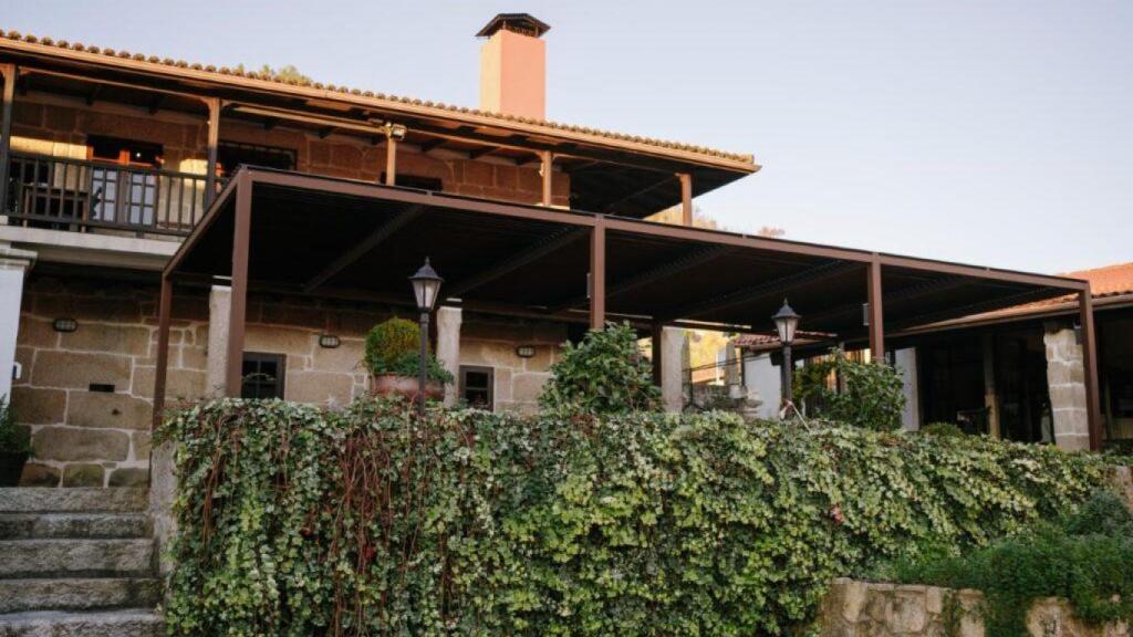 Restaurante Pazo de Canedo, en Carretera de Castro de Beiro (Ourense)