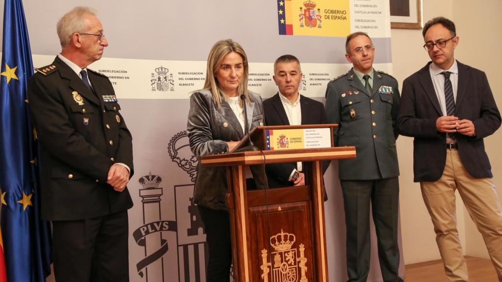 La delegada del Gobierno, Milagros Tolón, en rueda de prensa.