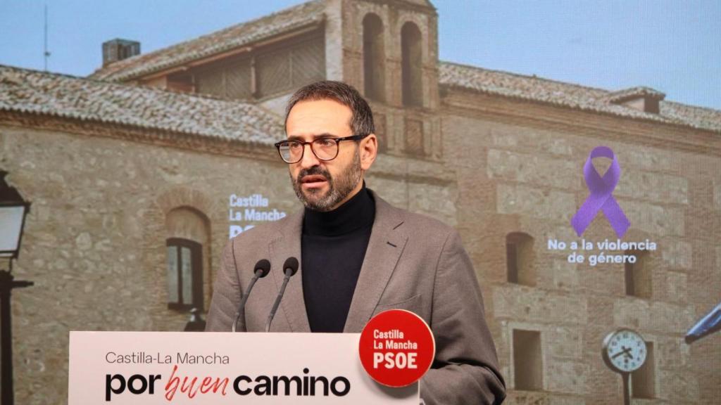Sergio Gutiérrez, secretario de Organización del PSOE de Castilla-La Mancha, este jueves en rueda de prensa.