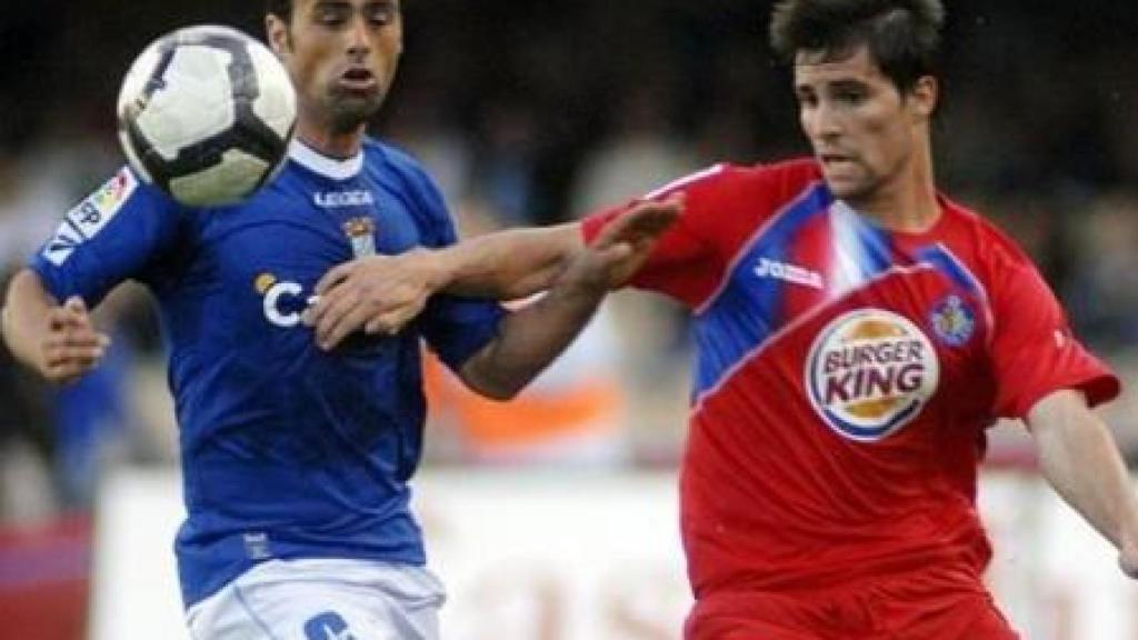 Adrián González, en un partido del Getafe contra el Xerez.