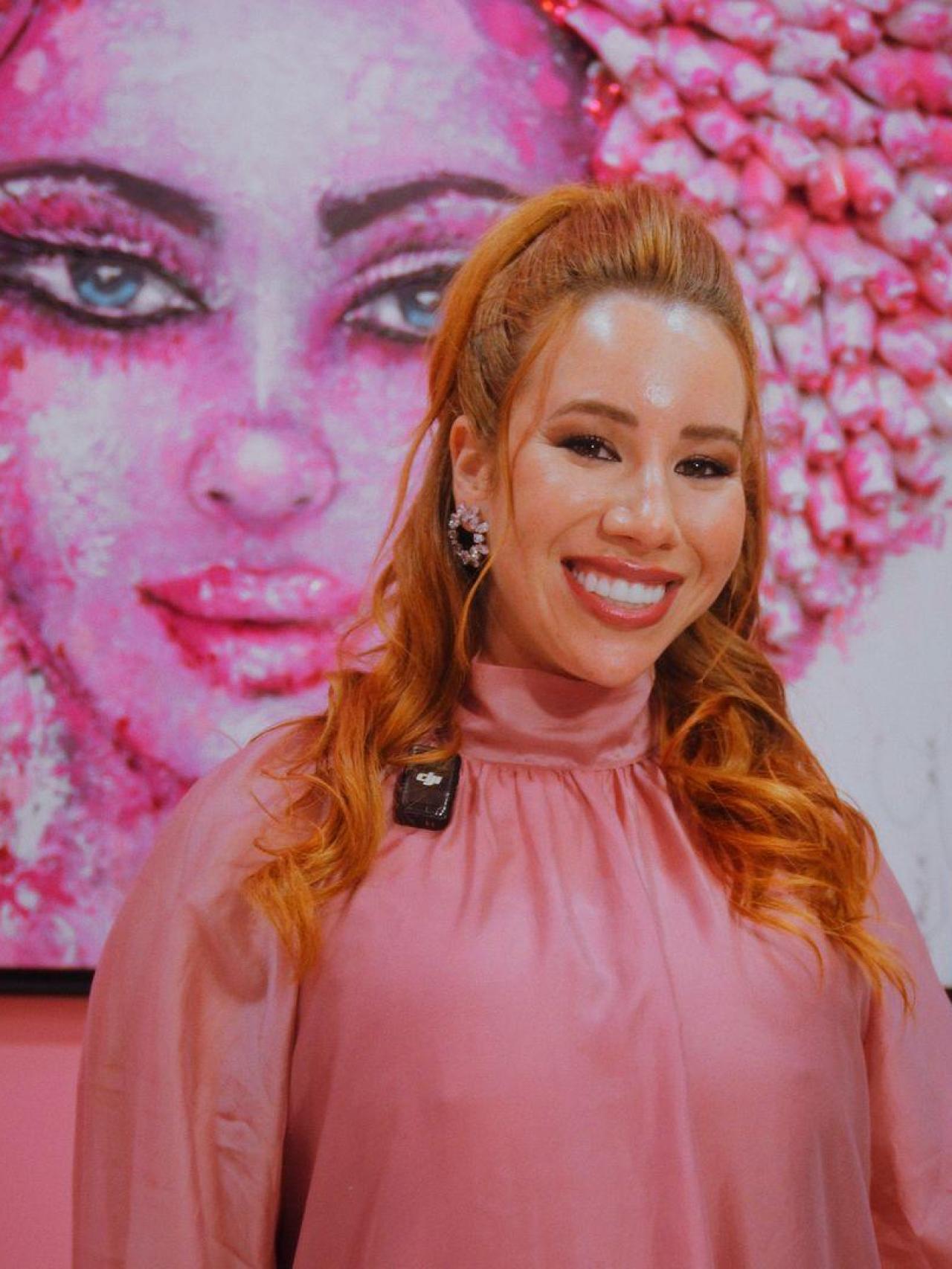 Julia Sala el día de la inauguración de su nuevo Las Tartas de Julita de Alcalá.