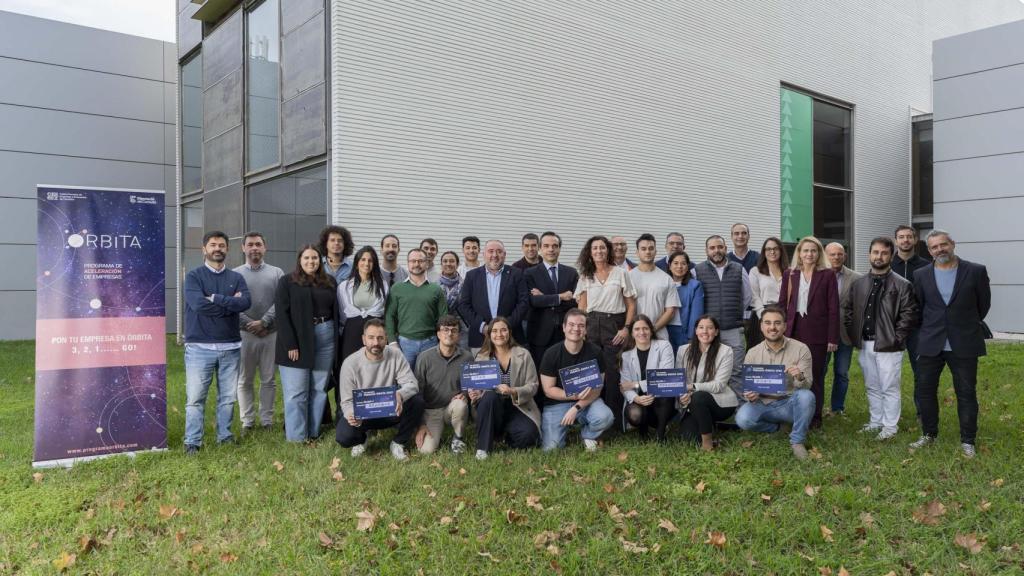 Miembros de la comunida de Órbita y startups particiantes en el Demo Day y entrega de los premios en esta octava edición.