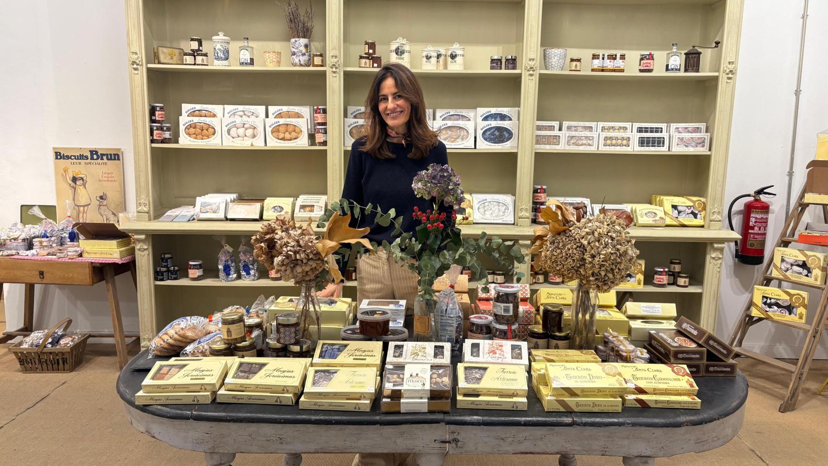 Isabel Ottino en su tienda El Jardín del Convento.