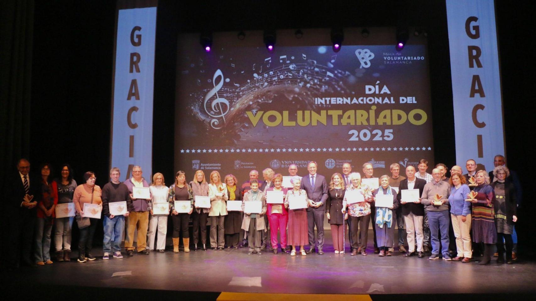 Carbayo en la gala con motivo del Día Internacional del Voluntariado