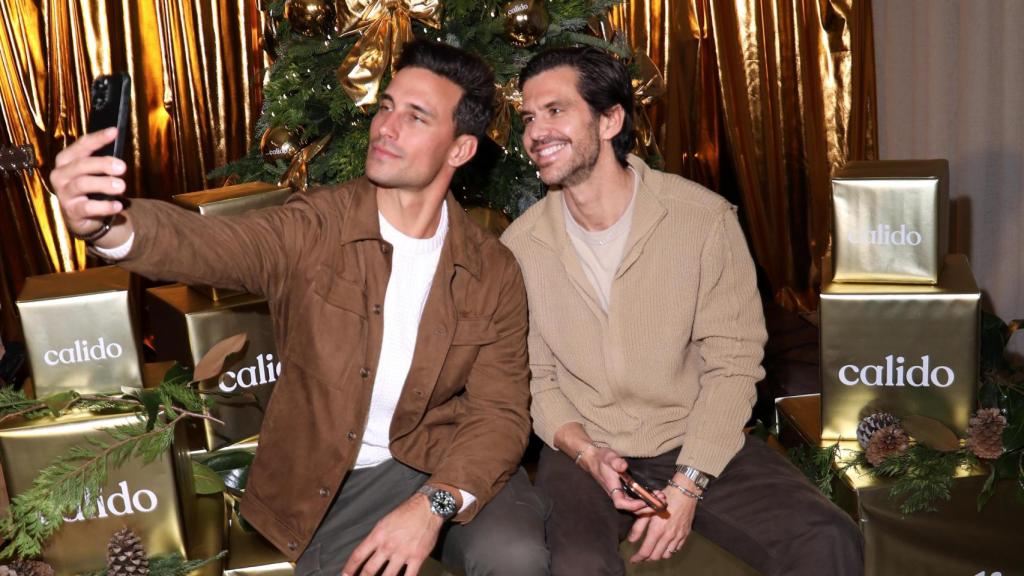 Jaime Astrain y Andy Mc Dougall, otro de los embajadores de la marca, en la presentación del proyecto.