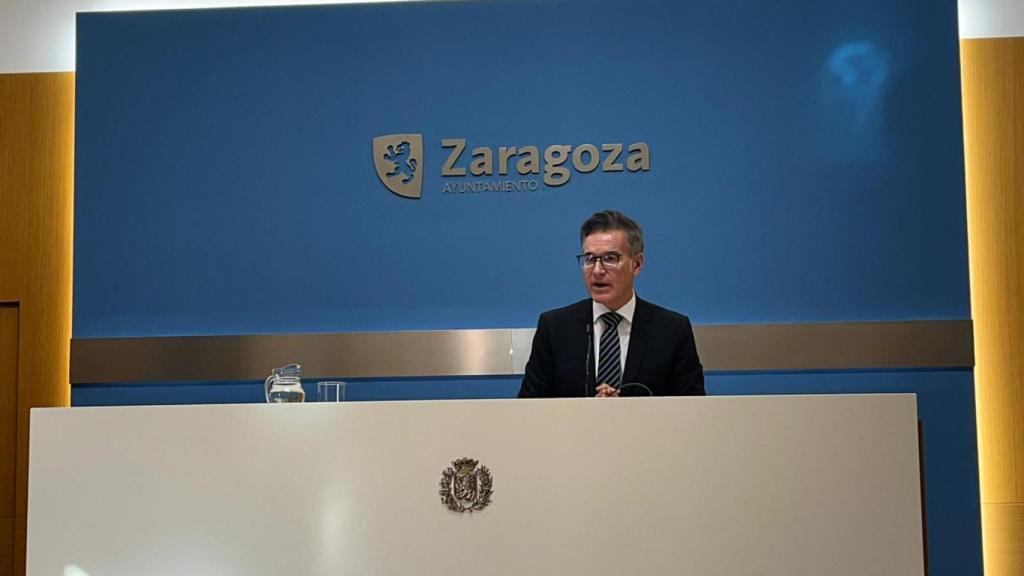 El consejero de Urbanismo, Infraestructuras, Energía y Vivienda del Ayuntamiento de Zaragoza, Víctor Serrano.