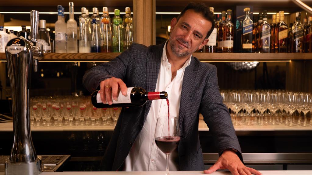 José Gómez, dueño del restaurante Los Gómez. EE