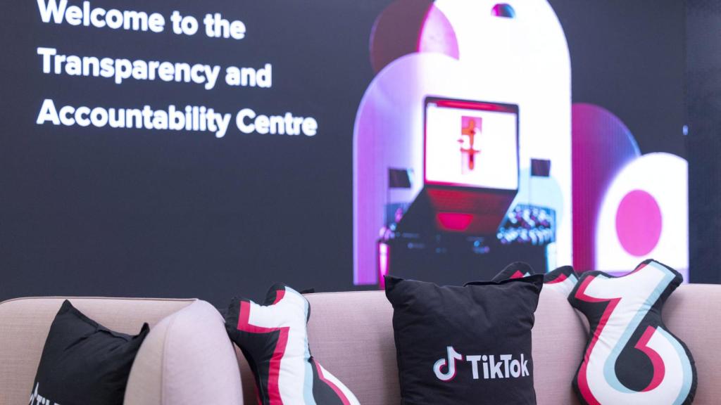 Interiores del DUBTAC.