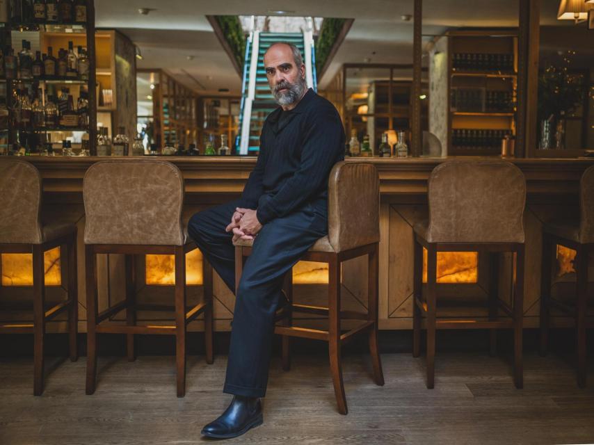 Luis Tosar habla de su infancia en Galicia y de cómo se enamoró de su pareja, Luisa.