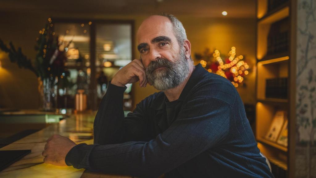 Luis Tosar señala que su escritora favorita es Rosalía de Castro y su actriz favorita, Meryl Streep.