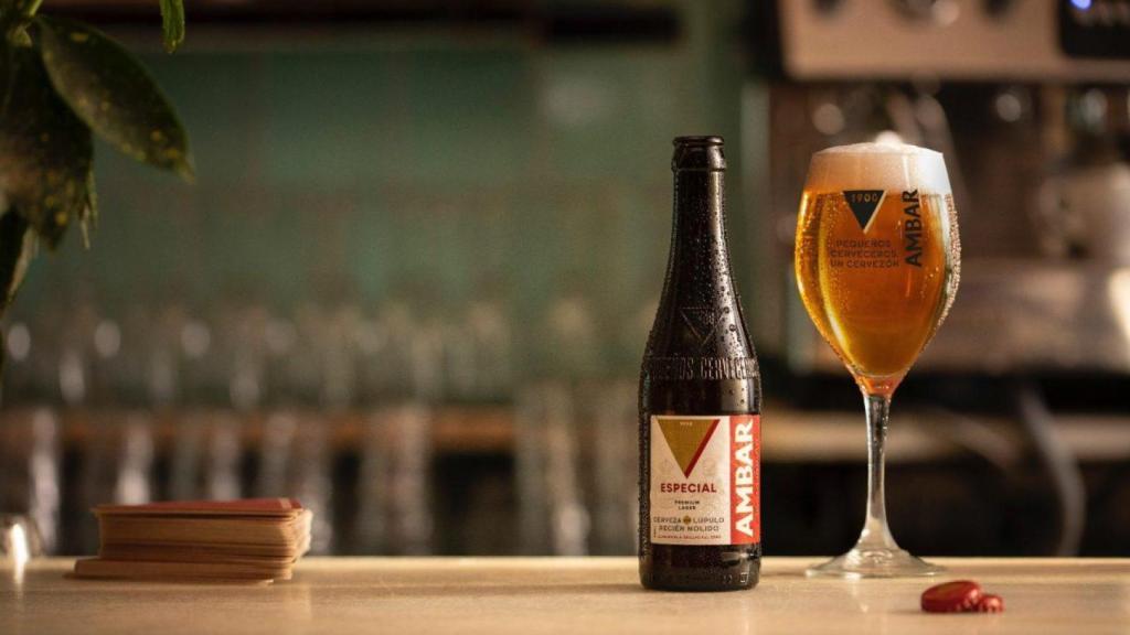 Una cerveza Ambar.