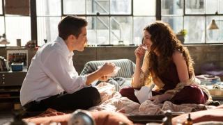 Escena de la película 'Amor y otras drogas' (20th Century Fox, 2010).