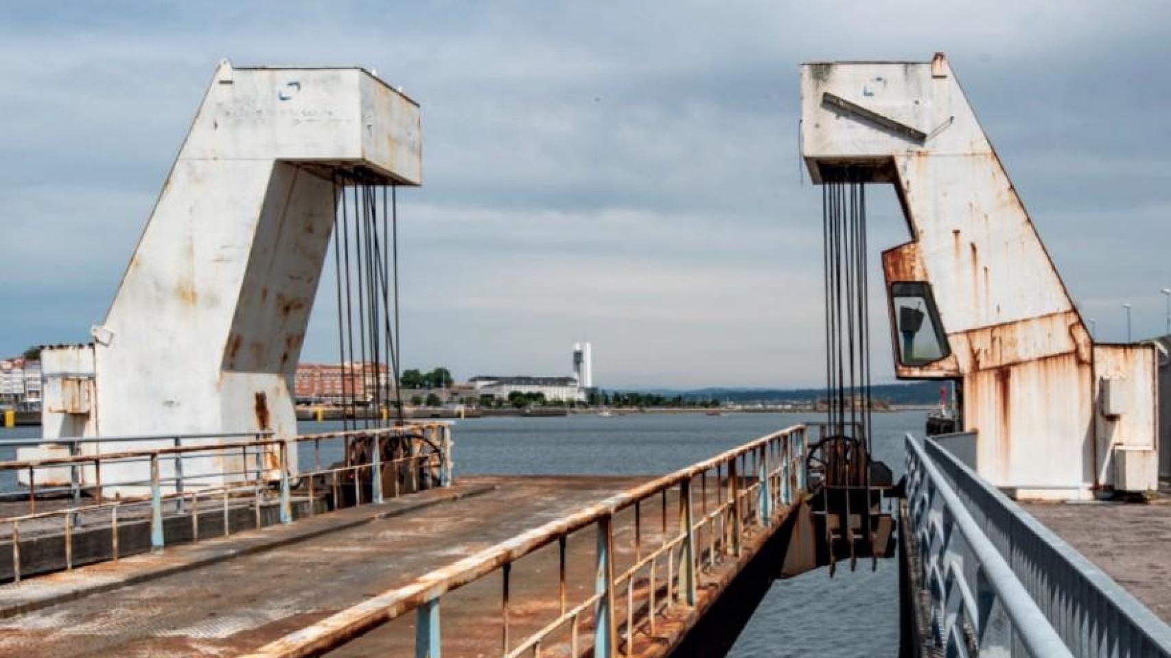 Elementos industriales y portuarios