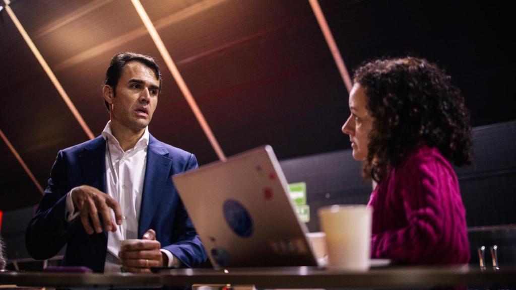 Alexandre Bento, director general de ISG de Lenovo Iberia, durante la entrevista con Noelia Hernández, periodista en DISRUPTORES - EL ESPAÑOL.