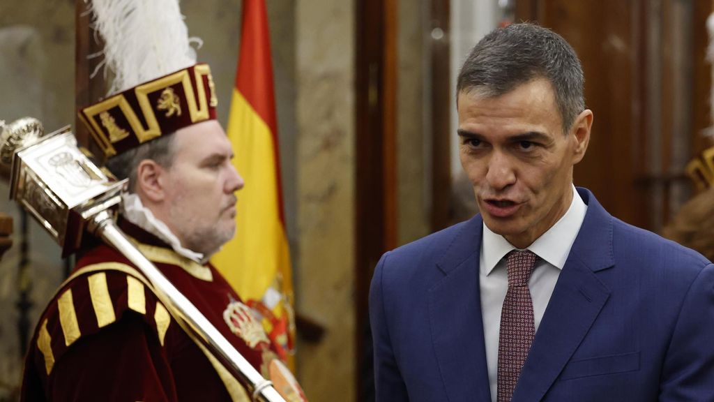El presidente Pedro Sánchez, este sábado a su llegada al Congreso de los Diputados.