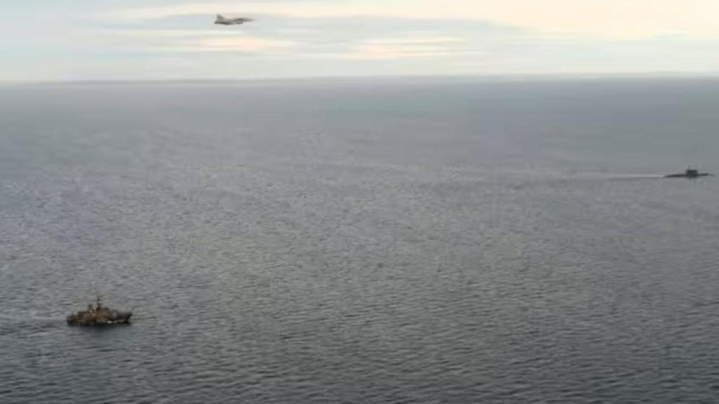 Despliegue de las Fuerzas Armadas de Suecia ante la presencia de un submarino ruso en el mar Báltico.