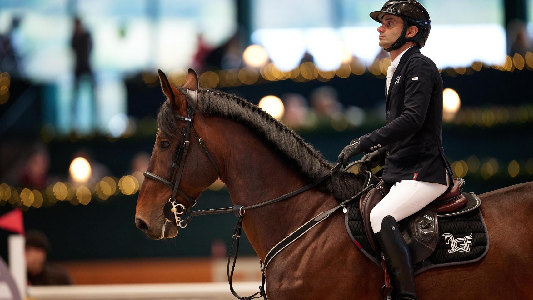 Javier González Fraga protagoniza en Arteixo (A Coruña) la segunda jornada de Casas Novas