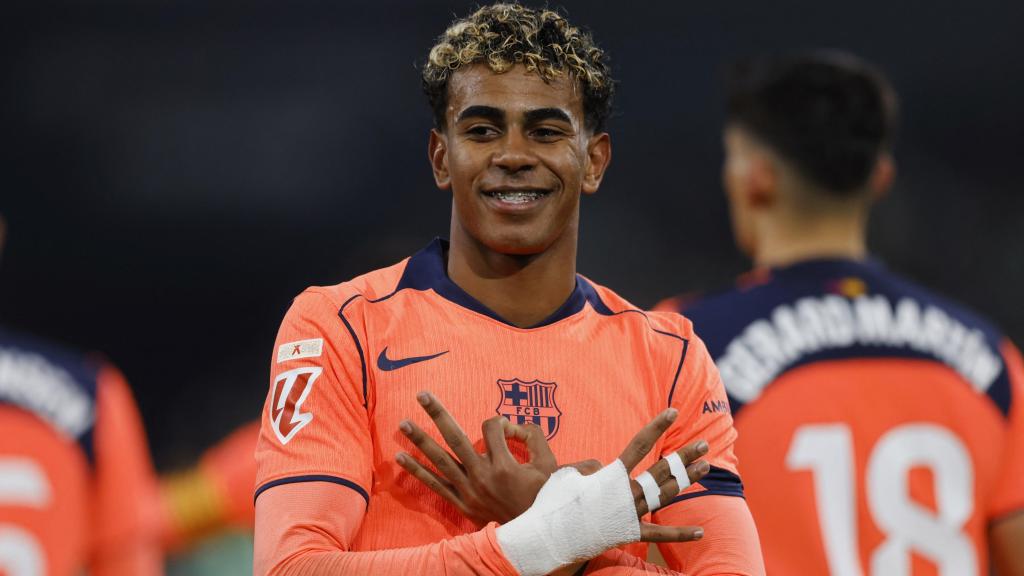 Lamine celebra el gol marcado ante el Betis.