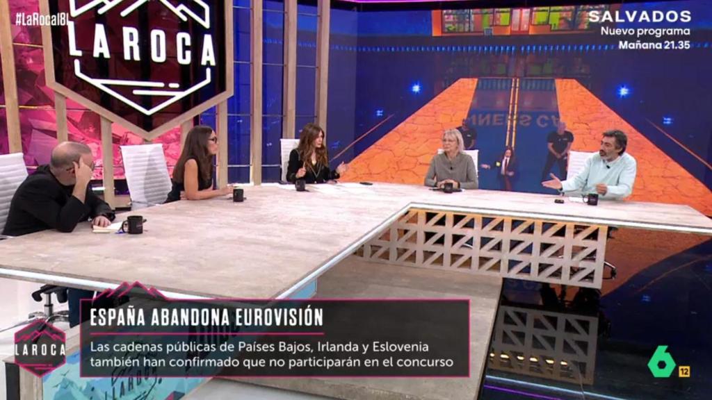Edu Galán, Marta García Aller, Nuria Roca, Carolina Bescansa y Juan del Val en 'La Roca'.