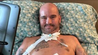 Jordi Sabaté, activista, youtuber y una de las caras más conocidas en la lucha por los derechos de los enfermos de Esclerosis Lateral Amiotrófica (ELA)