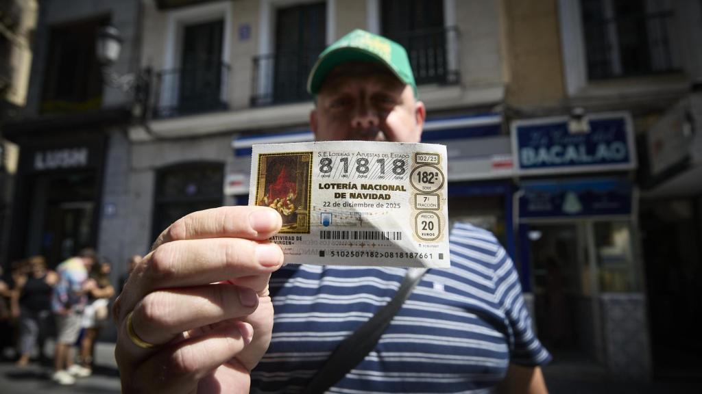 Compradores de loteria en la administración de loterías ‘Doña Manolita’